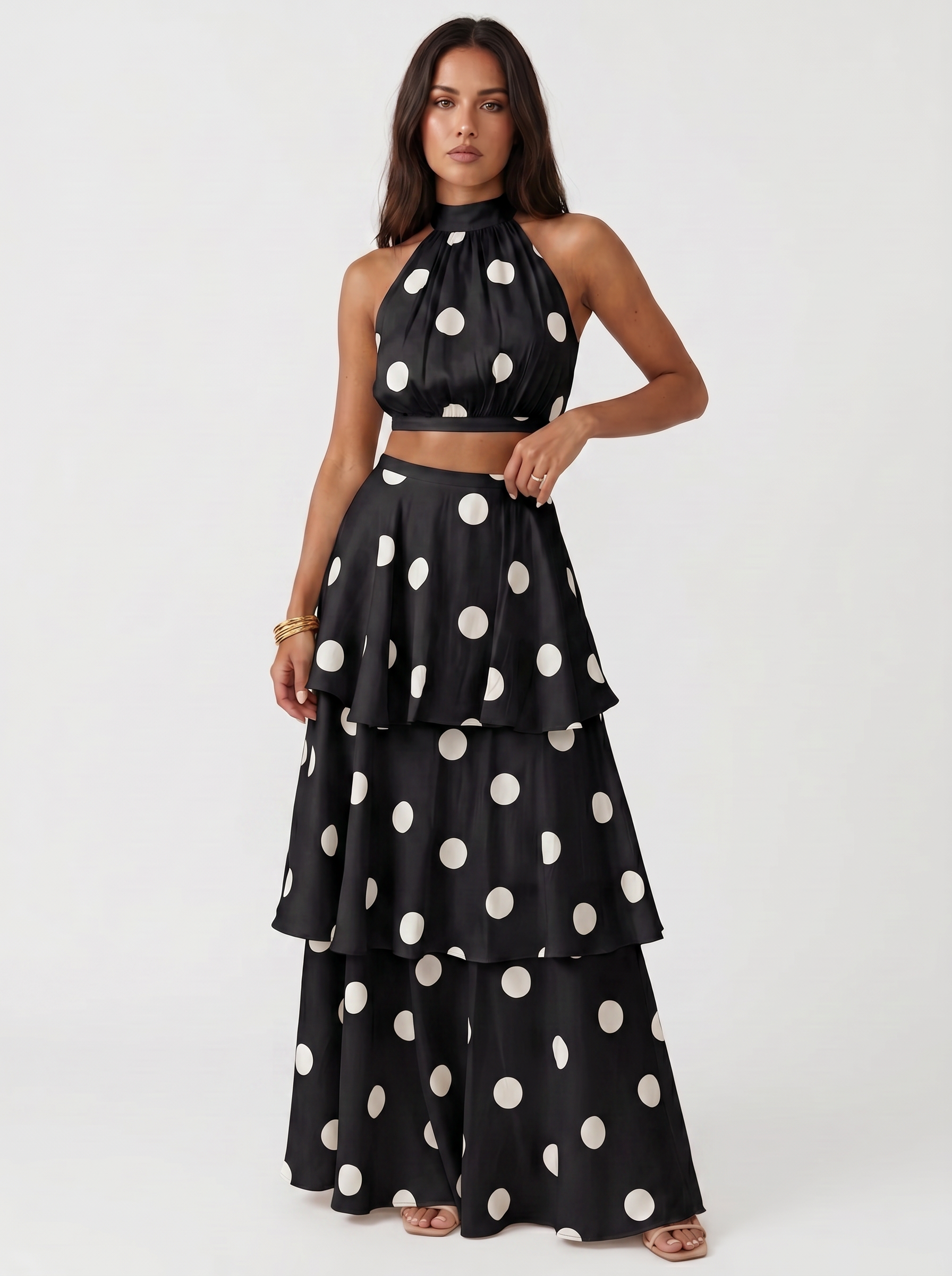 Completo due pezzi a pois Lucía nero con pois avorio | Bella di Roma